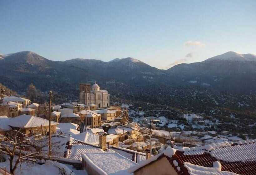 בית מלון כפרי Papanikola