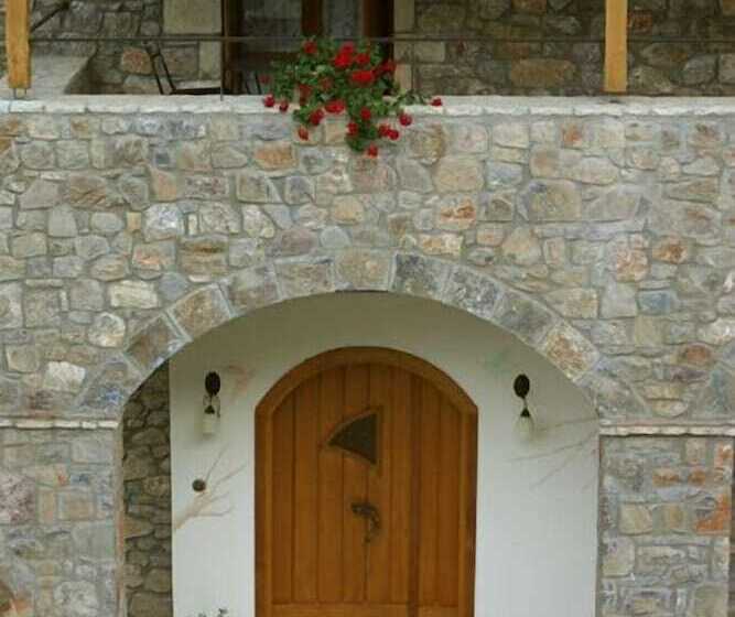 בית מלון כפרי Papanikola