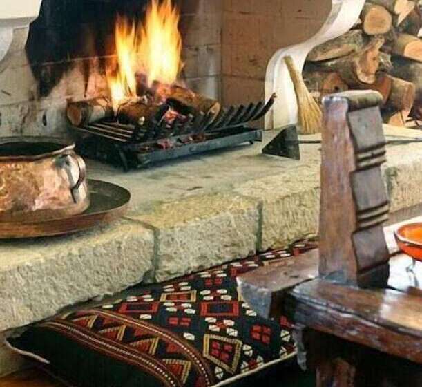 בית מלון כפרי Papanikola