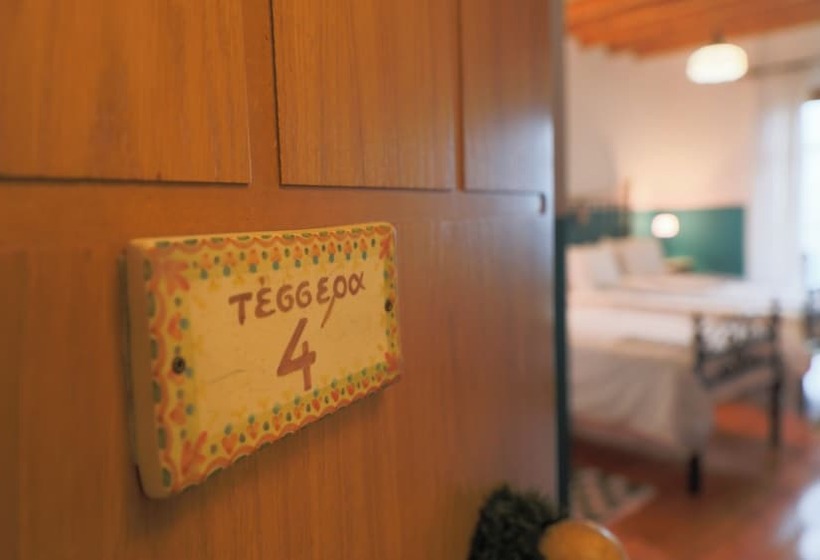 בית מלון כפרי Papanikola