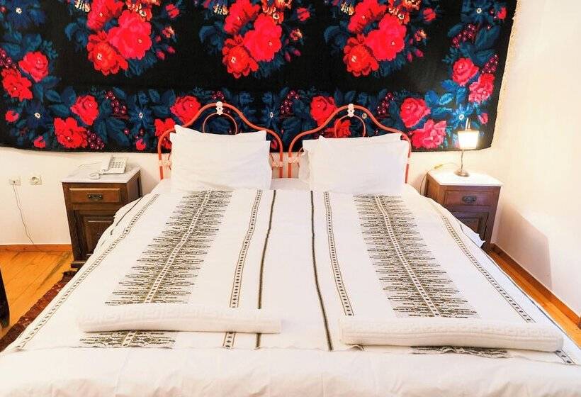 בית מלון כפרי Papanikola