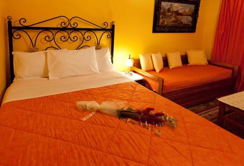 호텔 Pension Eleni