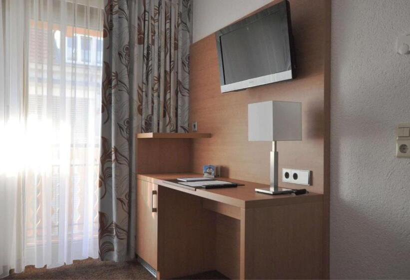 호텔 Pension Jasmin