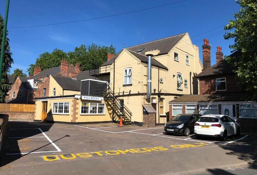 בית מלון כפרי P&j