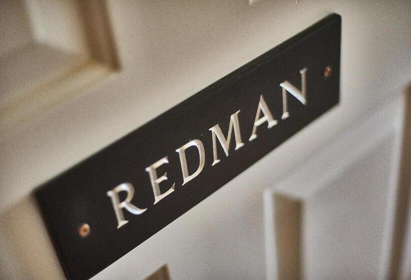 ホテル Plough Inn