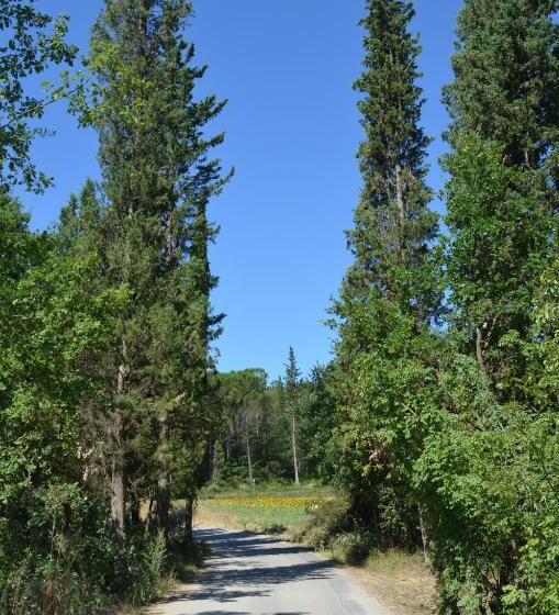 هتل Podere Dell'anselmo