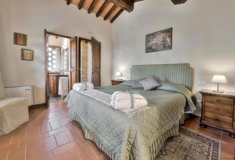 هتل Podere Le Rondini