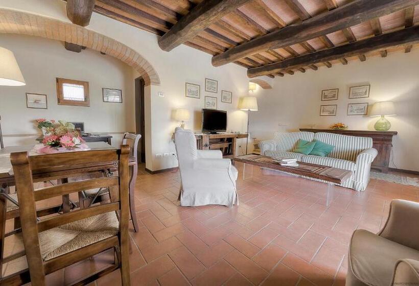 هتل Podere Le Rondini