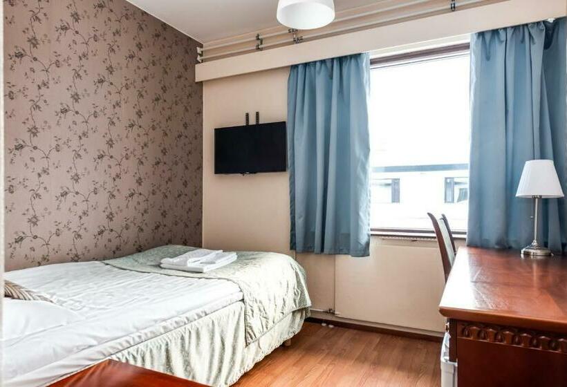 فندق Pohjankievari