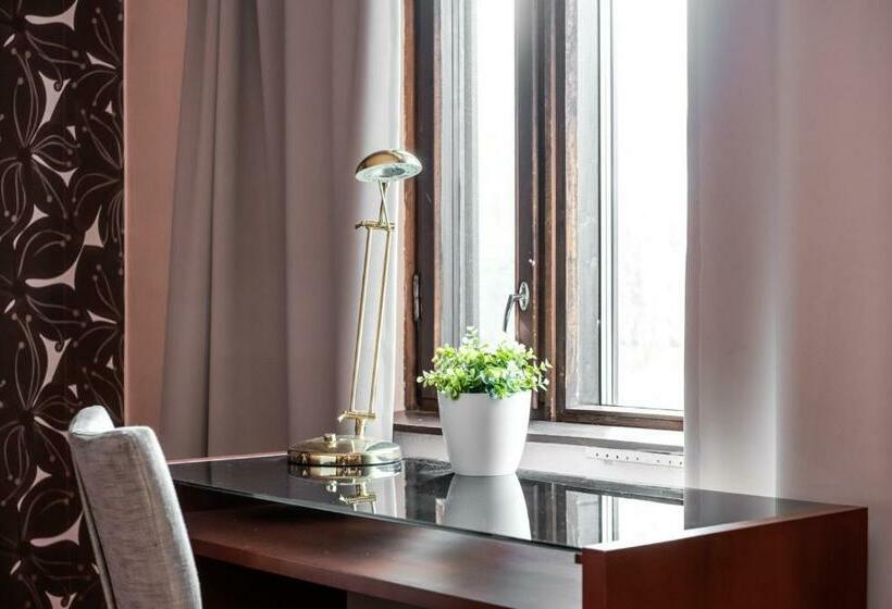 فندق Pohjankievari