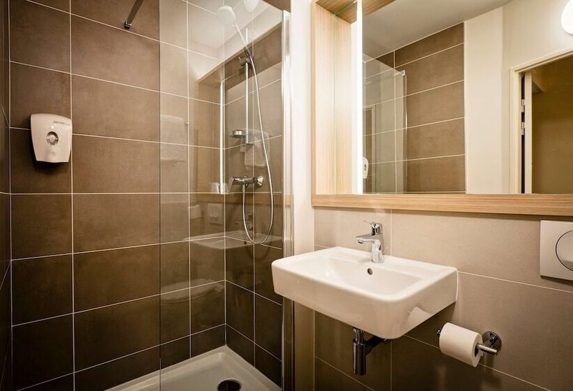 בית מלון כפרי Greet Hôtel Prévessin Genève Aéroport