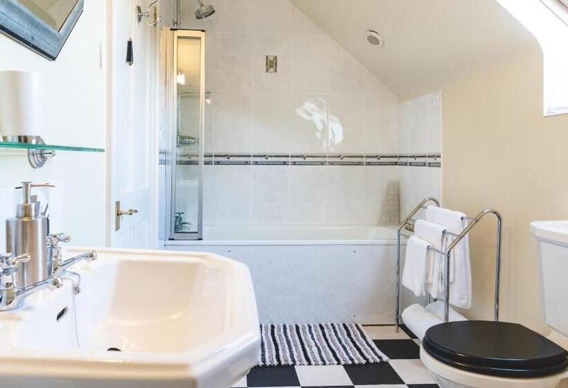 فندق Rayanne House