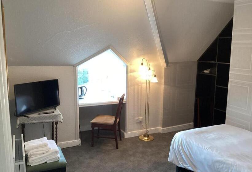 فندق Rayanne House