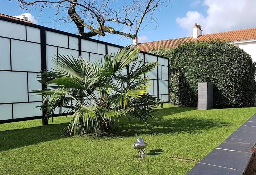 ホテル Resid Spa Loire & Sevre