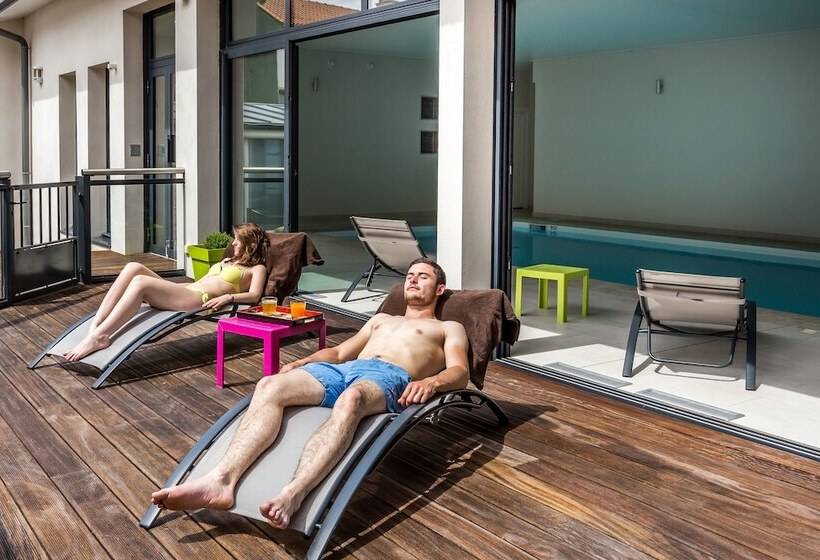 ホテル Resid Spa Loire & Sevre