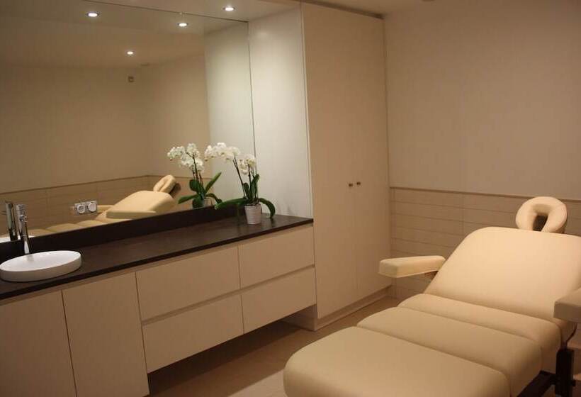 ホテル Resid Spa Loire & Sevre