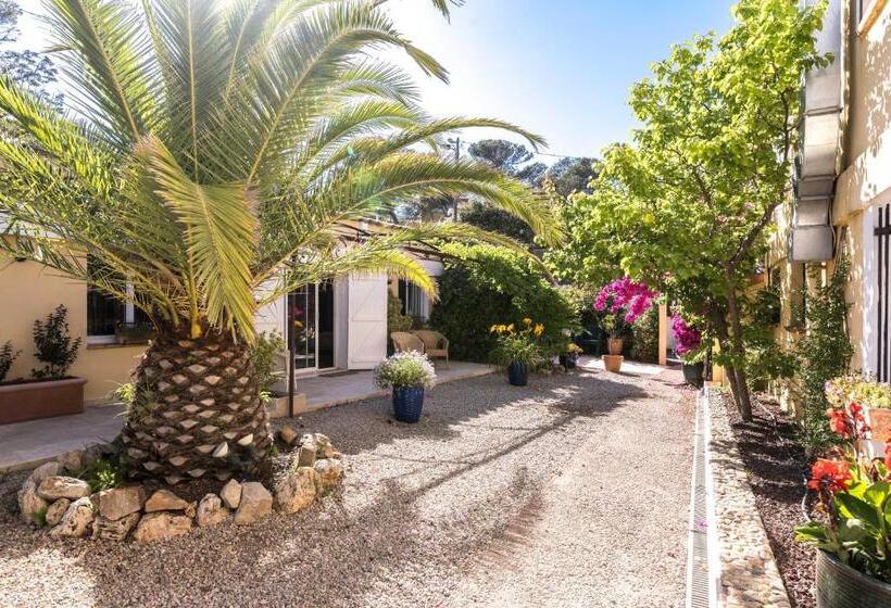 Cap Riviera Hotel & Restaurant Saint Aygulf