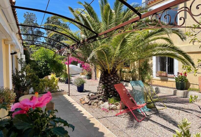 Cap Riviera Hotel & Restaurant Saint Aygulf