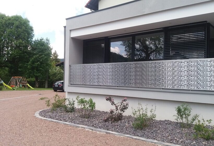 Отель Restaurant L Echo Du Lac