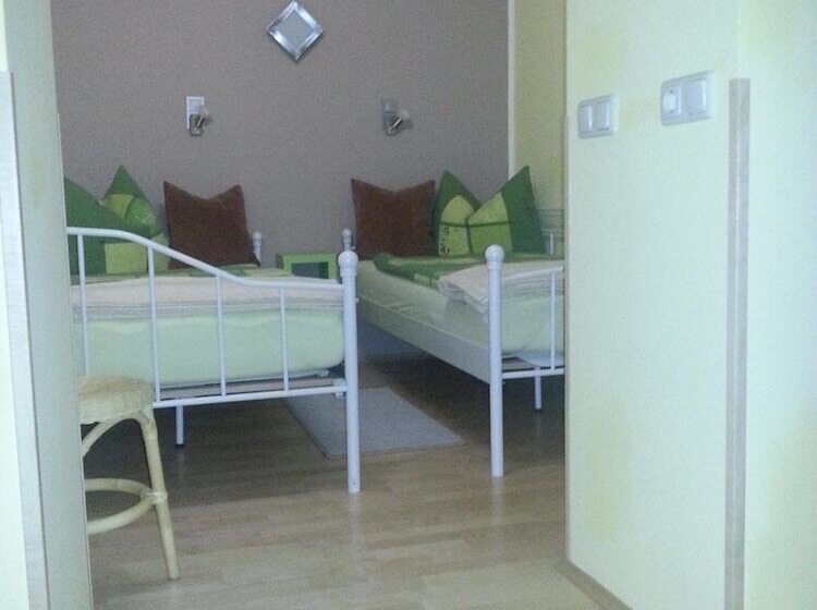 酒店 Rostock übernachtung