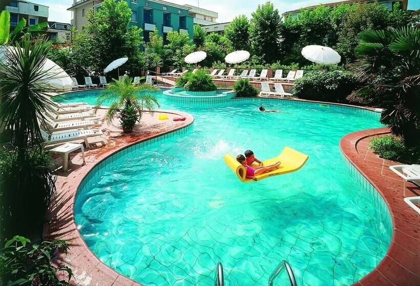 Отель San Giorgio Savoia