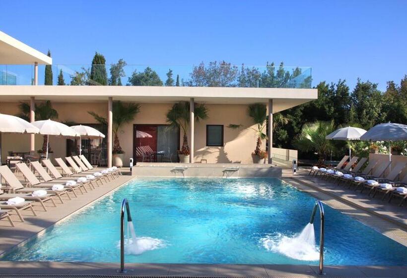 בית מלון כפרי Seventeen