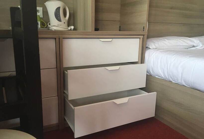 فندق So'Lodge Niort A83