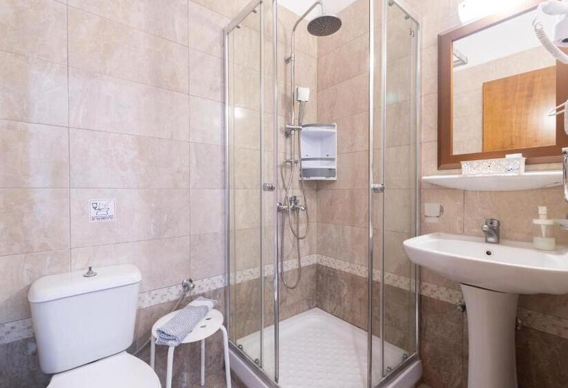 酒店 Star Paradise