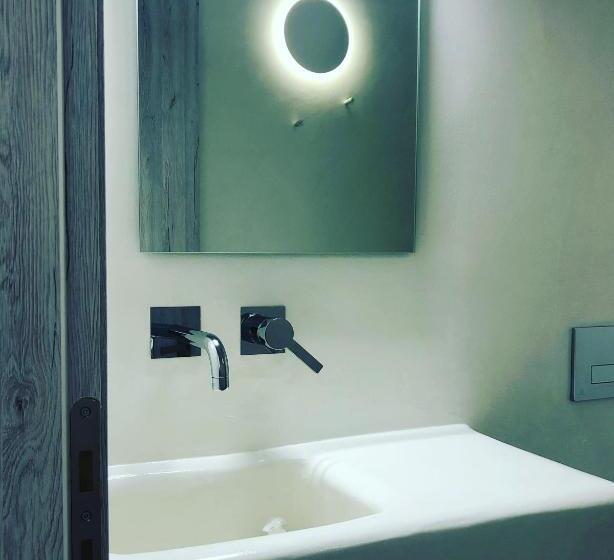 בית מלון כפרי Taki S Guests