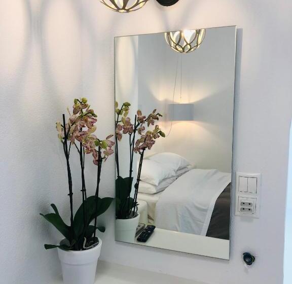 בית מלון כפרי Taki S Guests