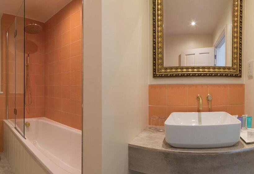 ホテル The Bird Bath