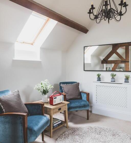 ホテル The Clive Arms