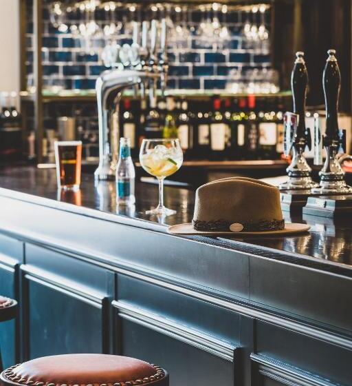 ホテル The Clive Arms