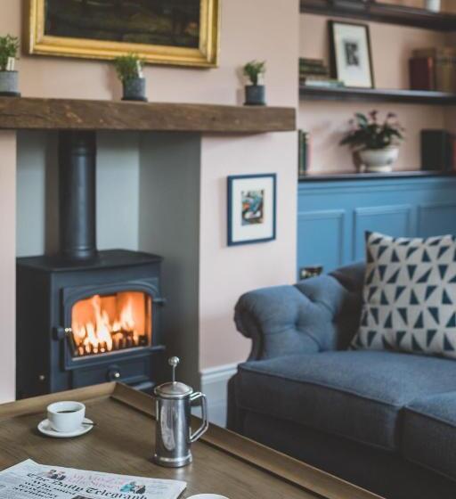 ホテル The Clive Arms