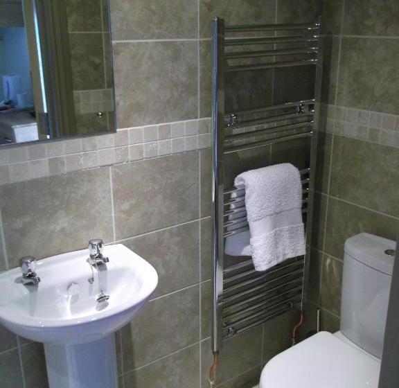 ホテル The Elm Tree Inn