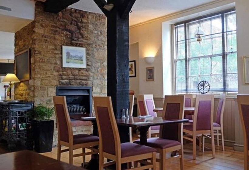 ホテル The Old Court