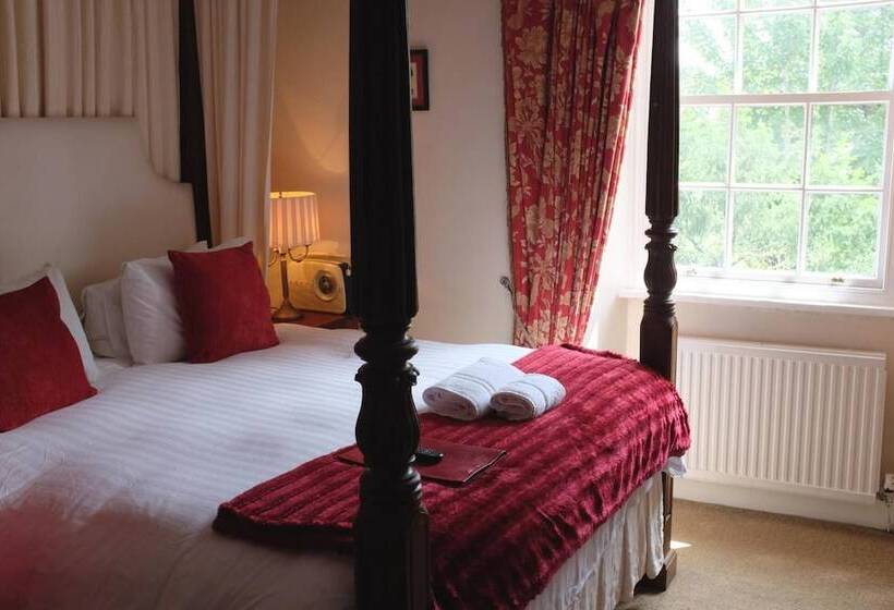 ホテル The Old Court