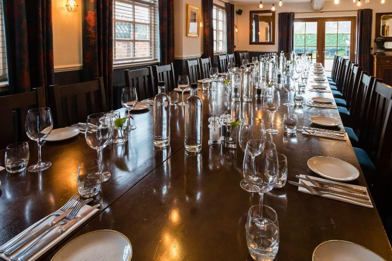 酒店 The Old Fourpenny