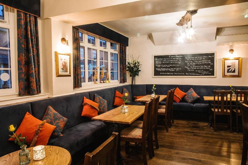 酒店 The Old Fourpenny