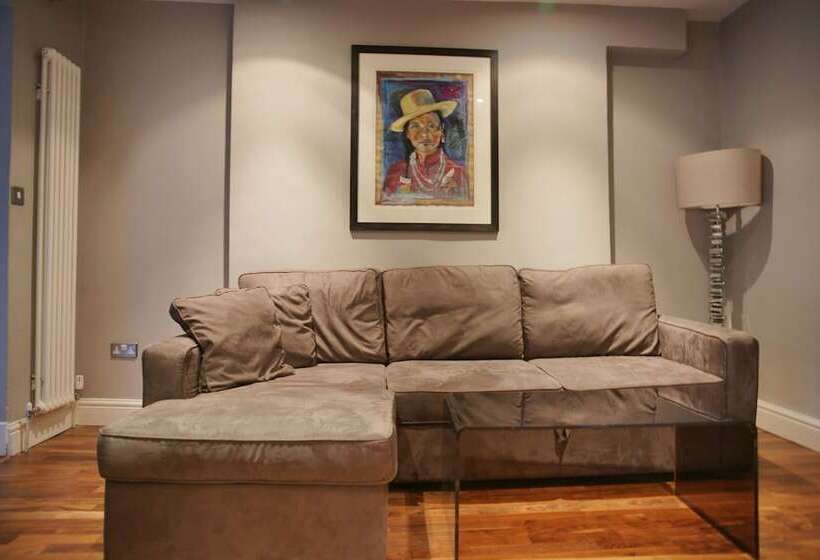 בית מלון כפרי The Oriental  Guest House