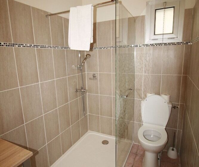 בית מלון כפרי The Originals City, Hôtel Azur,fossurmer