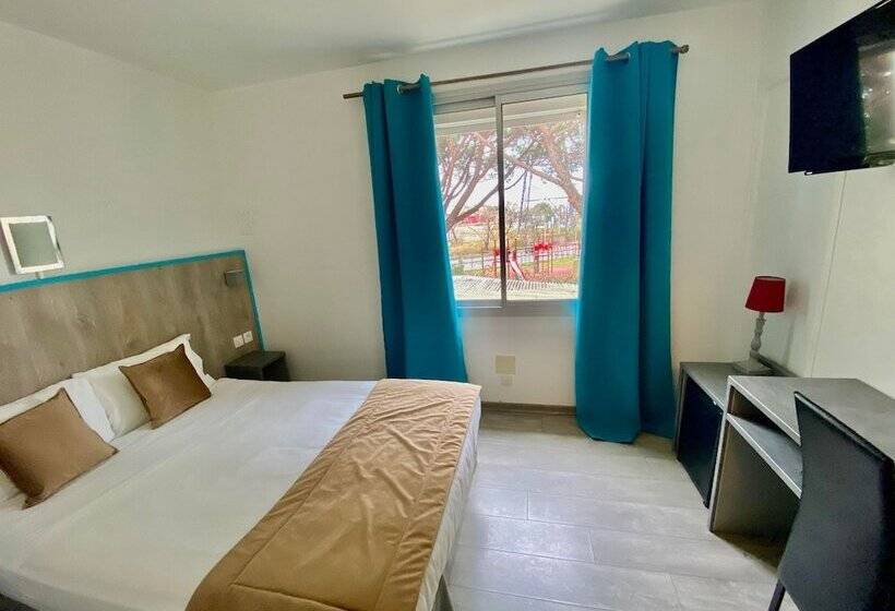 בית מלון כפרי The Originals City, Hôtel Azur,fossurmer