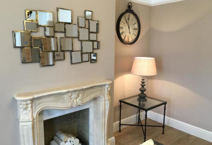 Отель The Oxford Townhouse