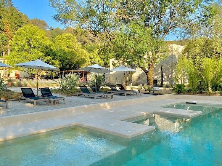 Отель Toile Blanche