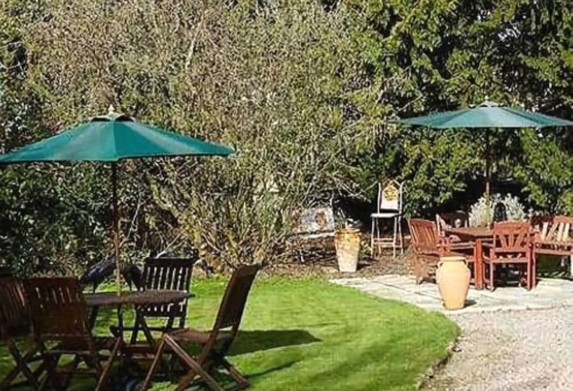 فندق Trafford Bank Guest House