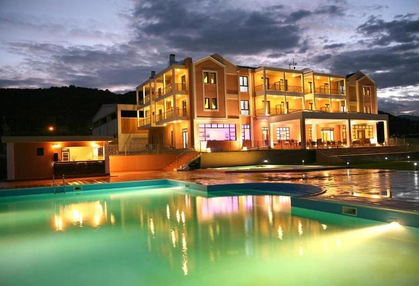 בית מלון כפרי Veriopolis