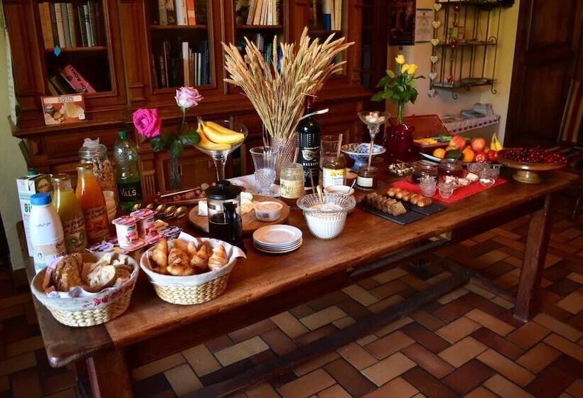 בית מלון כפרי Villa Aimée Luxury Apartments With Heated Pool