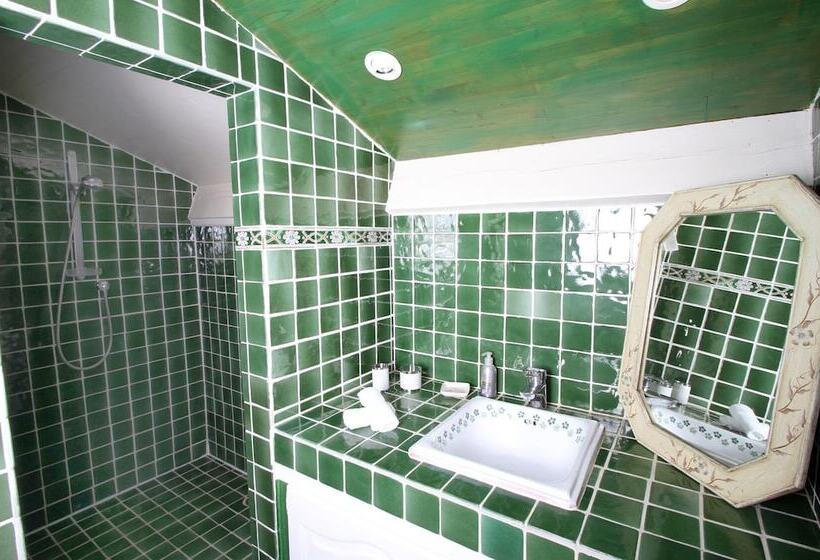 בית מלון כפרי Villa Aimée Luxury Apartments With Heated Pool