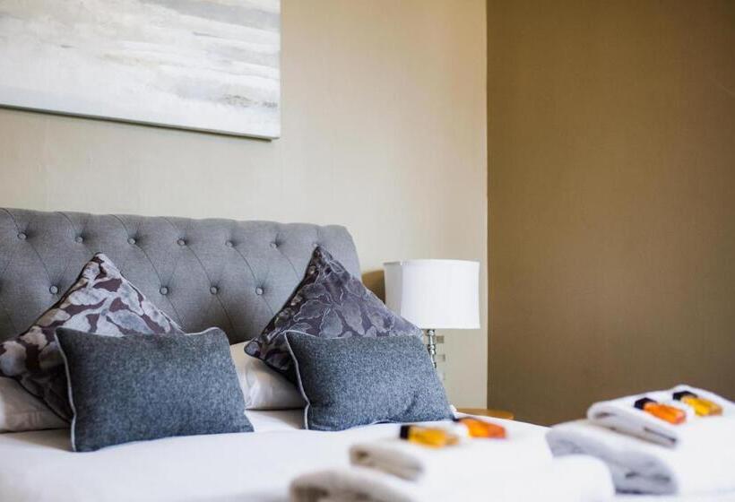 Отель Washington House