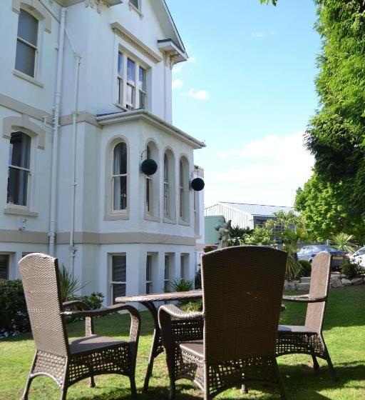 Отель Washington House